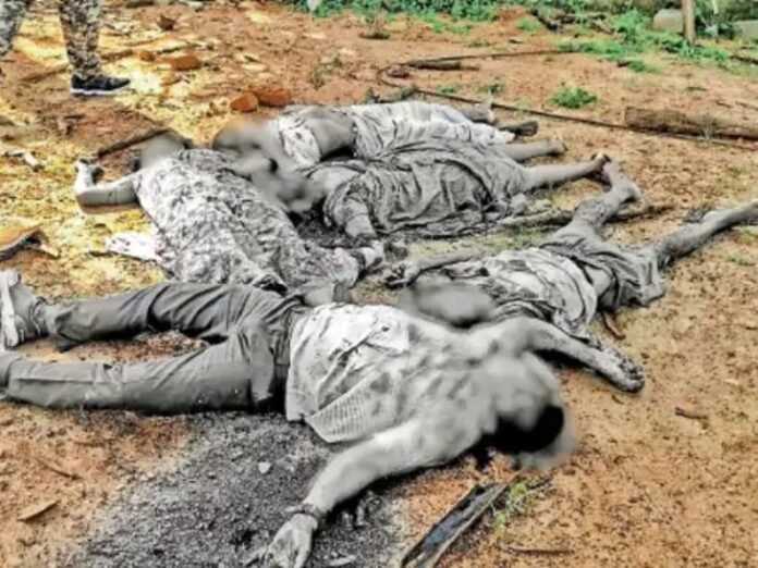 छत्तीसगढ़ में जादू-टोने के शक में 9 लोगों का मर्डर:  सुकमा में DRG जवान समेत 5 की हत्या, बलौदाबाजार में 4 का हथौड़े से कुचला सिर - Chhattisgarh News