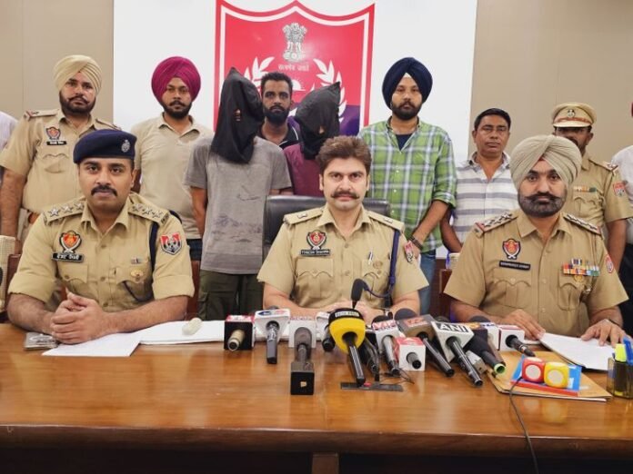 पटियाला में फिरौती मांगने वाले 2 युवक काबू:  गैंगस्टर के नाम पर मांगे 20 लाख, जीजा को कॉल कर धमकाया, यूट्यूब से लिया आइडिया - Patiala News