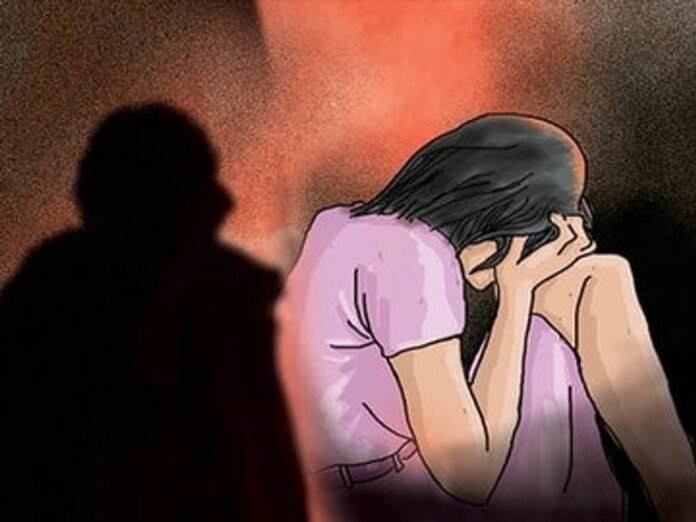 रिश्ते के भाई ने घर में घुस कर की दरिंदगी:  शिकायत थाना पहुंचते ही हो गया फरार - Satna News