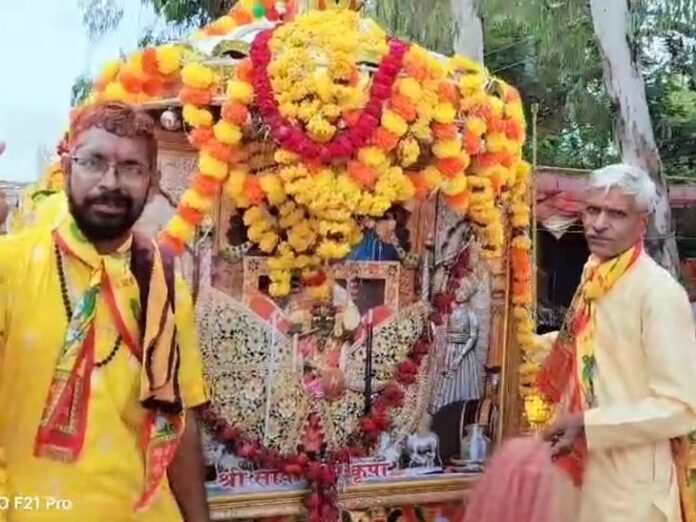 सांवरिया सेठ मंदिर मंडफिया के लिए निकली तीसरी पैदल यात्रा:  शहर में जगह-जगह स्वागत - Neemuch News