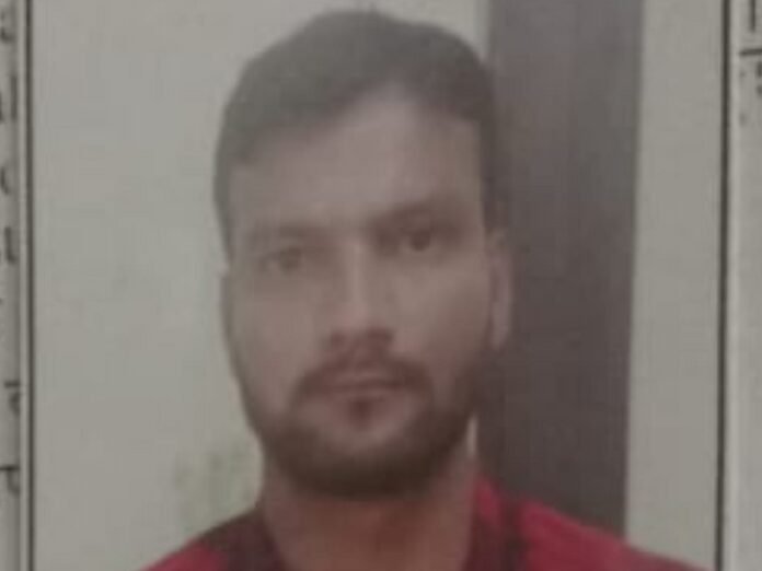 हिंदूवादी नेता को धमकी देने वाला गिरफ्तार, जेल भेजा:  अरझरे ने सोशल मीडिया पर मस्जिद के स्पीकर हटाने की पोस्ट की थी - Khandwa News