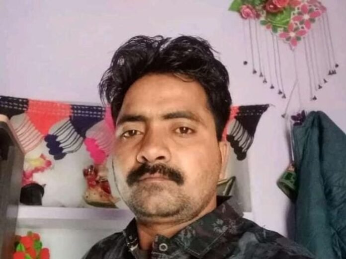 दतिया में करवाचौथ के दिन उजड़ा सुहाग:  पूजन के लिए तैयारी कर रही थी पत्नी, तभी आई पति की मौत की खबर - datia News