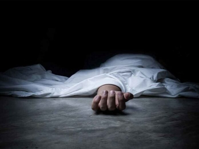 लखनऊ में 18 साल के युवक को डंपर ने रौंदा:  भाई को स्कूल छोड़कर लौटते वक्त हुआ हादसा, बीबीडी के जगपालखेड़ा के पास की घटना - Lucknow News