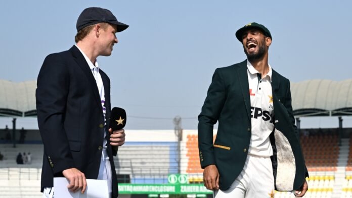 PAK vs ENG: शर्मनाक हार के बाद क्या वापसी कर पाएगा पाकिस्तान? भारत में ऐसे लाइव कैसे देख सकेंगे दूसरा मैच - India TV Hindi
