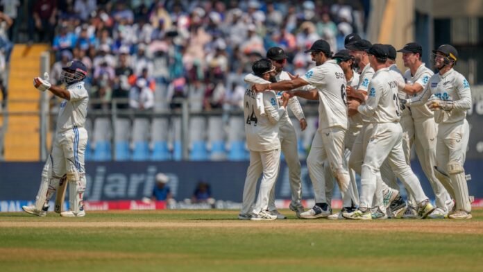 टेस्ट सीरीज के लिए टीम का ऐलान, भारत में जीत का हीरो हुआ ड्रॉप, पहली बार इस खिलाड़ी को मिला मौका - India TV Hindi