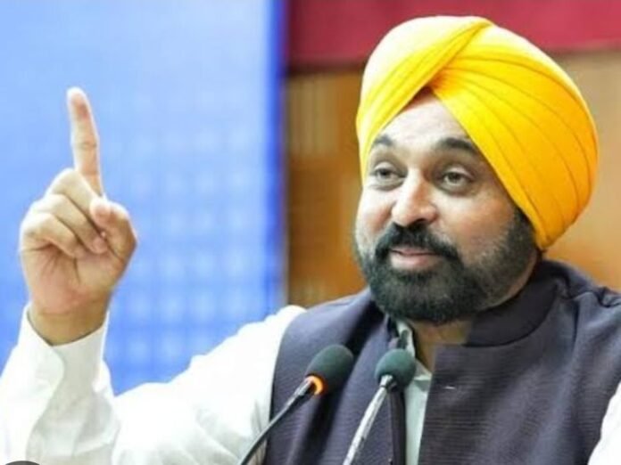 मुख्यमंत्री की पंजाब यूनिवर्सिटी चुनाव को लेकर उपराष्ट्रपति को चिट्ठी:  भगवंत मान की मांग- जल्द हो सीनेट चुनाव, हस्तक्षेप करने की अपील - Chandigarh News
