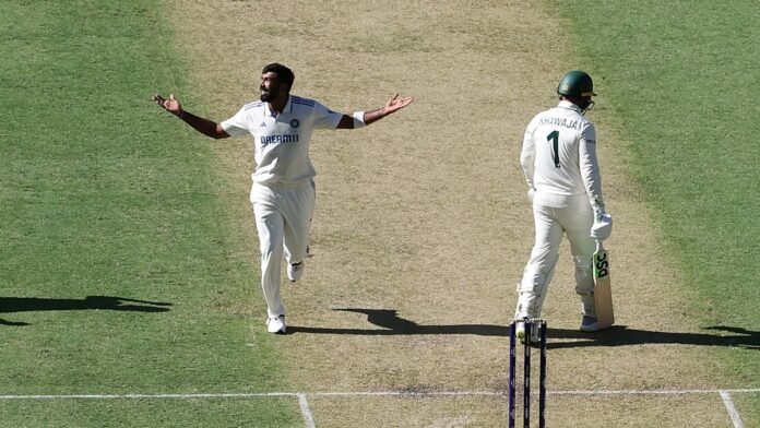 IND vs AUS: जसप्रीत बुमराह के आगे महान गेंदबाज भी पड़ गए फीके - India TV Hindi