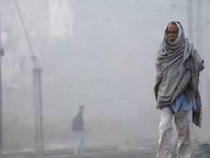 रीवा में कड़ाके की ठंड का दौर जारी:  लोग बोले- प्रशासन की व्यवस्थाएं पर्याप्त नहीं; ठंड से बचाव की हो व्यवस्था - Rewa News