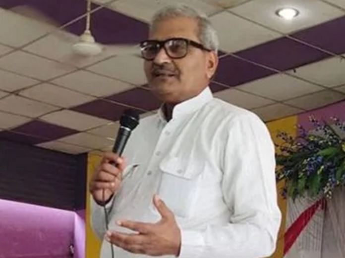 एपीएस यूनिवर्सिटी की छात्रा की सांप्रदायिक रील पर बवाल:  दर्ज हुआ मामला, भाजपा सांसद बोले- प्रशासन कार्रवाई करें, विश्वविद्यालय भी ले एक्शन - Rewa News