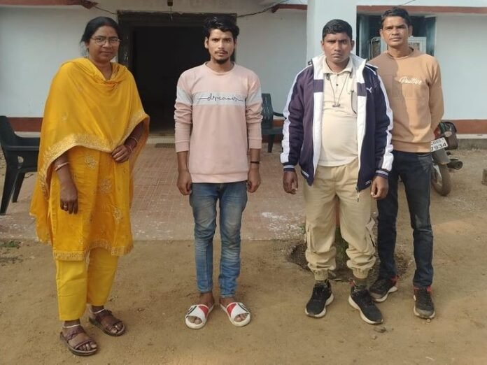 कांकेर में नाबालिग से दुष्कर्म...आरोपी गिरफ्तार:  हैदराबाद से बरामद हुई लापता लड़की; शादी का झांसा भगा ले गया था - Kanker News