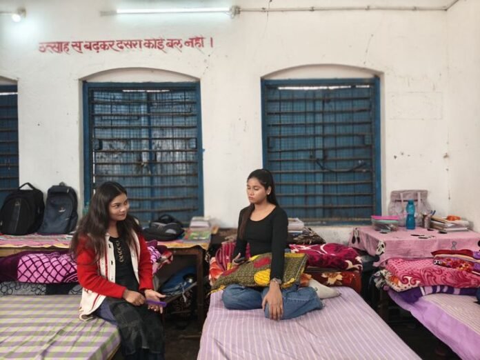 मानव तस्करी के खिलाफ जशपुर पुलिस ने बनाई शॉट फिल्म:  'कजरी: द बैटल फॉर फ्रीडम' 8 मार्च को होगी रिलीज, छॉलीवुड कलाकारों ने किया अभिनय - Jashpur News