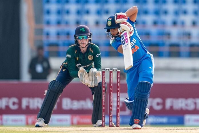 युवा बल्लेबाज लाई ICC रैंकिंग में सुनामी, डेब्यू के बाद ही लगाई 52 पायदान की छलांग - India TV Hindi