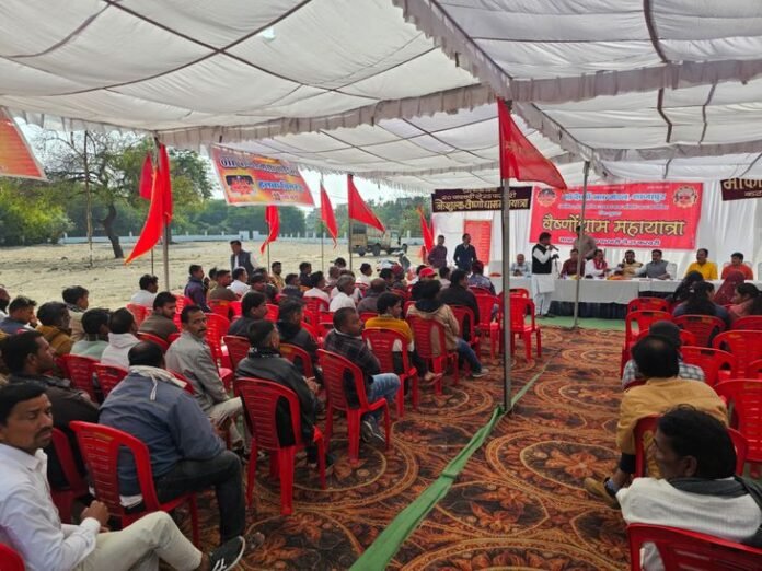 शाजापुर में वैष्णो देवी की निःशुल्क यात्रा का 21वां साल:  171 भक्तों का ड्रॉ से चयन; पहली बार महिलाएं भी होंगी शामिल - shajapur (MP) News