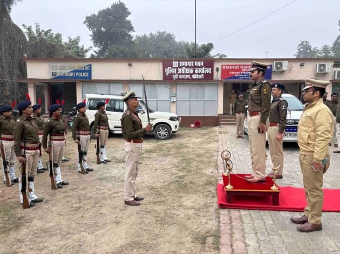 SDG ने अपराध नियंत्रण के दिए कड़े निर्देश:  मोतिहारी में पुलिस अधिकारियों की समीक्षा बैठक, लंबित मामलों के निपटारे पर जोर - Motihari (East Champaran) News