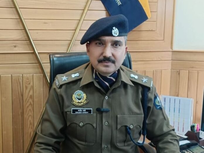शिमला में ड्रग माफिया पर बड़ी कार्रवाई:  शाह गैंग के 10 सदस्य गिरफ्तार, अब तक 26 पकड़े, उत्तर भारत चल रहा था नेटवर्क - Shimla News
