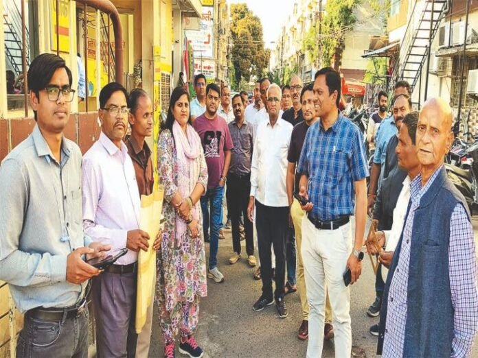 हाईकोर्ट और एनजीटी के निर्णय पर टिका पूरा मामला:  वीडी क्लॉथ मार्केट पर प्रशासन ने नपती शुरू की 51 मकान और दुकानों पर हो सकती कार्रवाई - Ujjain News