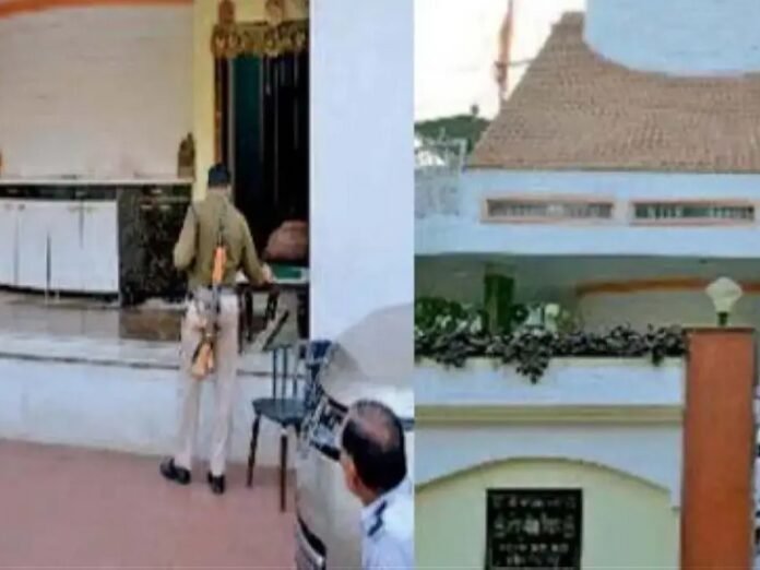 10 दिन में 64 करोड़ की टैक्स चोरी का खुलासा:  पीआरए ग्रुप पर 37 करोड़, एमपी के 4 कारोबारियों पर 27 करोड़ की गड़बड़ी पकड़ी - Bhopal News