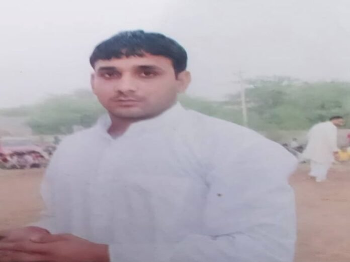 टीचर को जिंदा दबाने वाला मुख्य आरोपी गाड़ी-मोबाइल छोड़ फरार:  साधु संगत में रहता था, पत्नी के संबंधों का पता चला तो बना हत्यारा - Charkhi dadri News