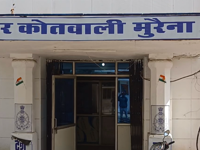 मुरैना में 14 साल की बेटी को 5-लाख में बेचा:  मां का आरोप- मजदूरी के बहाने ले गया; आंखों के सामने रोई बेटी, पुलिस राजस्थान रवाना - Morena News
