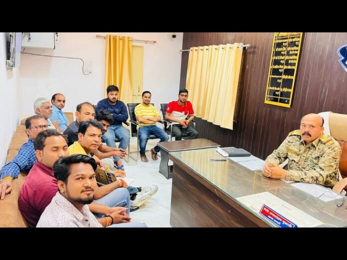 राजगढ़ में राजमहल से निकलेगा रंग पंचमी की गेर जुलूस:  कपड़ा फाड़ होली पर रोक, अभद्रता पर सख्त कार्रवाई चेतावनी - rajgarh (MP) News