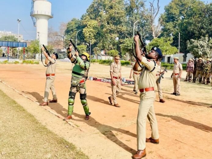 लाट साहब जुलूस की तैयारी में जुटा प्रशासन:  पुलिस ने किया एंटी रायट ड्रिल का अभ्यास, सुरक्षा के पुख्ता इंतजाम - Shahjahanpur News