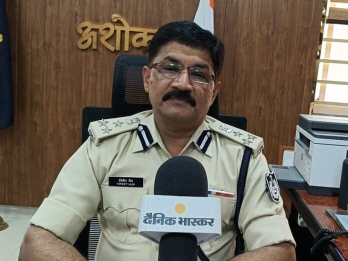 होली और जुमे की नमाज को लेकर सुरक्षा कड़ी:  अशोकनगर में 10 स्थानों पर पुलिस बल तैनात, 138 जगहों पर होगा होलिका दहन - Ashoknagar News