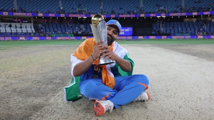 टीम इंडिया को Champions Trophy जीतने पर मिली इतनी प्राइज मनी, हारने के बाद भी न्यूजील - India TV Hindi