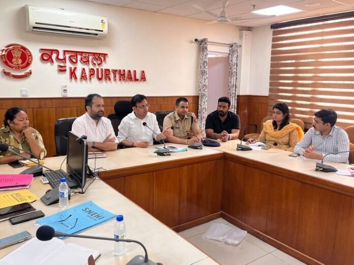 कपूरथला में गांव स्तर पर 3 मई से आंदोलन शुरू:  डिफेंस कमेटी सदस्य लेंगे नशामुक्ति का संकल्प, सकारात्मक मिल रहे परिणाम - Kapurthala News