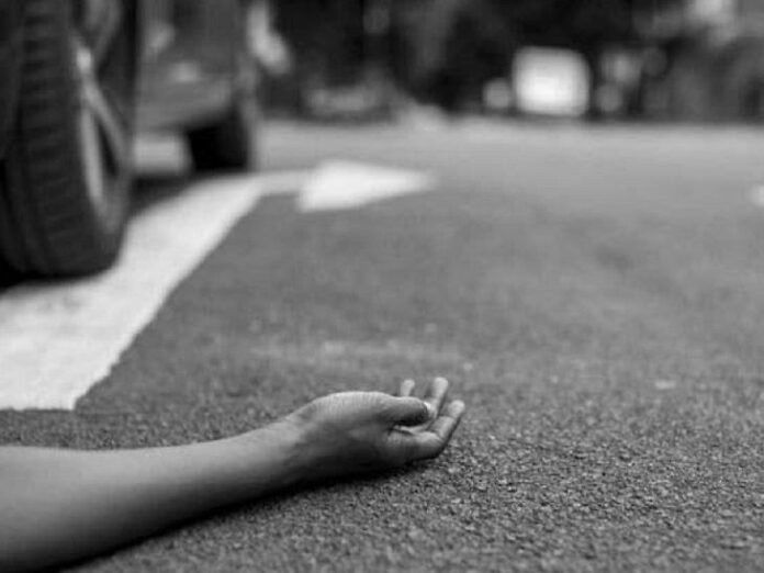 पानीपत में तेज रफ्तार कार ने बच्चे को कुचला, मौत:  8 साल का किशोर सड़क क्रॉस कर रहा था; दो गाड़ी चालकों में लगी थी रेस - Panipat News