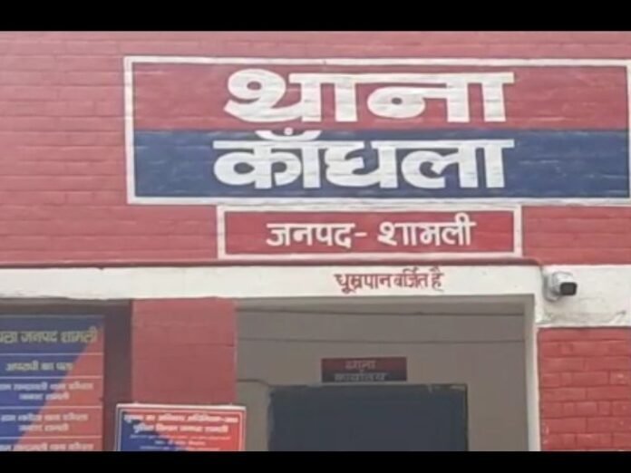 पेट्रोल के पैसे मांगने पर दंबगों ने की मारपीट, VIDEO:  शामली में पेट्रोल पंप पर आए दिन करते हैं बवाल, पुलिस जांच में जुटी - Shamli News