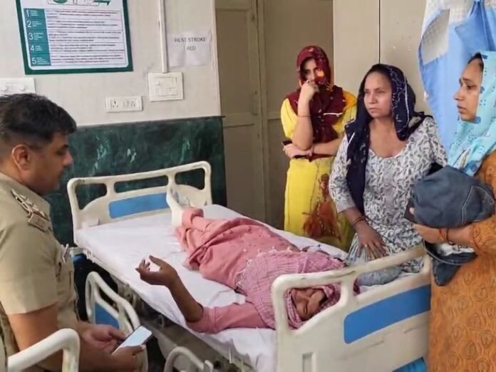 फरीदाबाद में प्लॉट पर कब्जा करने की कोशिश में हमला:  बदमाशों ने मालिक और परिवार को किया घायल, 2 की हालत गंभीर - Faridabad News