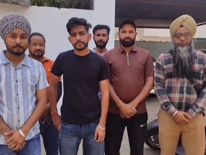 लुधियाना के समराला में फोटोग्राफर से धोखाधड़ी:  शादी के बहाने बुलाया, 5 लाख के कैमरे और उपकरण लेकर फरार - Khanna News