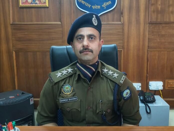 शिमला में दो नशा तस्कर गिरफ्तार:  बैंक खातों की ट्रांजैक्शन से पता चला, किन्नौर और करसोग के रहने वाले - Rampur (Shimla) News
