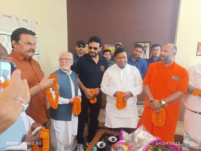 वक्फ बिल पूरी तरह से जनकल्याणकारी- संतोष सुमन:  मंत्री बोले- सभी जाति और धर्म के लोगों को होगा फायदा, परेशानी दूर की जाएगी - Jehanabad News