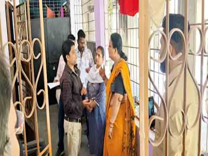 सर्वे शुरू...:  हाउसिंग फॉर ऑल के जिन फ्लैट में किराएदार मिले, उनके आवंटन निरस्त होंगे - Bhopal News