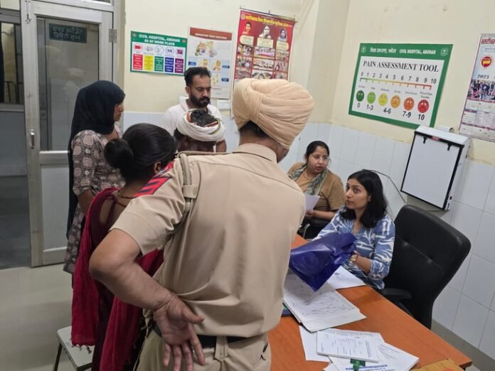 अबोहर में सुविधाओं के अभाव में फरीदकोट रेफर रेप पीड़िता:  8 महीने की गर्भवती, मेडिकल कराने पहुंची थी, गायनाकोलॉजिस्ट नहीं मिली - Abohar News