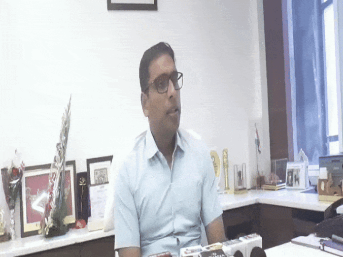 इंदौर कलेक्टर ने जारी किया प्रतिबंधात्मक आदेश:  100 रुपए व उससे अधिक की अचल संपत्ति की नोटरी करने पर लगाया बैन - Indore News