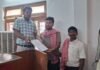 कटनी में ग्रामीणों ने की शराब दुकान हटाने की मांग:  बड़वारा में 25 गांवों के लोगों ने कलेक्टर को दिया ज्ञापन - Katni News