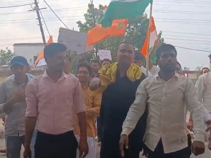 कानपुर में ऑपरेशन सिंदूर की सफलता पर सेना को सलाम:  छात्रों ने तिरंगा यात्रा निकाली, भारत माता की जय के नारे लगाए - Kanpur News