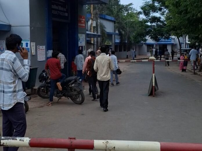 दमोह में बच्ची से रेप, आरोपी गिरफ्तार:  पॉस्को एक्ट में केस दर्ज, कोर्ट ने जेल भेजा - Damoh News