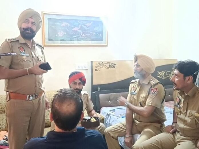 बठिंडा में अवैध नशा मुक्ति केंद्र सील:  18 युवकों को छुड़वाया, सरकारी केंद्र भेजा, गोलियां बरामद - Bathinda News