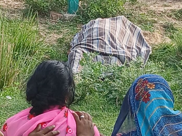 रायबरेली में तालाब के पास मिला युवक का शव:  पुलिस ने शव पोस्टमार्टम के लिए भेजा, परिवार में मचा कोहराम - Harchandpur (Raebareli) News