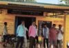 शहडोल में राशन दुकान से 290 बोरी अनाज गायब:  संकरे रास्ते ले माल ले जाना मुश्किल, सेल्समैन की भी जांच होगी - Shahdol News