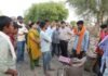 श्योपुर कलेक्टर ने गेहूं खरीदी केंद्रों का निरीक्षण किया:  तीन सेंटरों पर किसानों से की चर्चा, बारदाना उपलब्ध कराने दिए निर्देश - Sheopur News