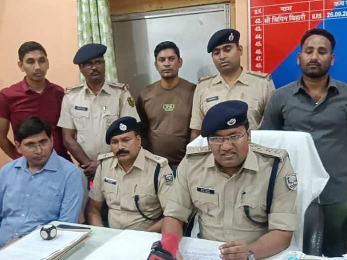 CSP संचालक ने रची झूठी लूट की साजिश:  बांका में बीमा क्लेम के लिए भगना-भतीजे के साथ मिलकर घटना को दिया अंजाम, तीनों गिरफ्तार - Banka News