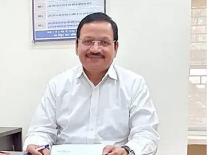 UP के 7374 शिक्षकों का ट्रांसफर:  बेसिक शिक्षा परिषद ने अंतरजनपदीय सूची जारी की, आपसी सहमति से हुआ तबादला - Prayagraj (Allahabad) News
