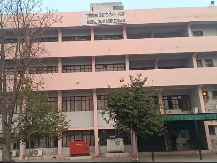 मानसा में मूसेवाला केस की सुनवाई टली:  खराब सेहत के कारण कोर्ट नहीं पहुंचे पिता, 23 मई को होगी गवाही - Mansa News
