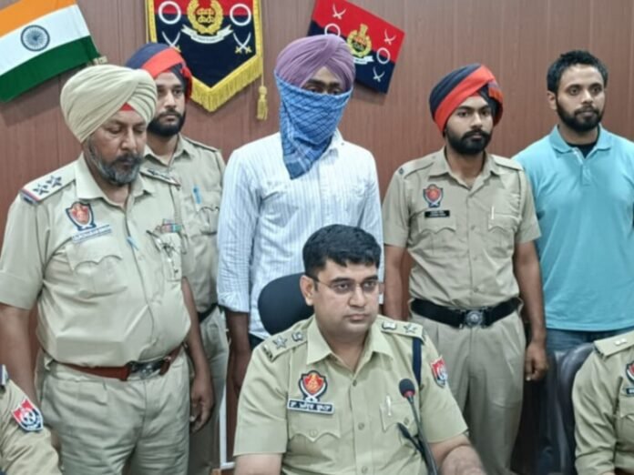 लुधियाना पुलिस ने नशे का धंधा करता फौजी पकड़ा:  छुट्टी लेकर करता था हेरोइन की सप्लाई, श्रीनगर एलओसी पर डयूटी - Jagraon News