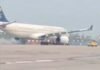 अमौसी एयरपोर्ट पर आपात लैंडिंग का DGCA ने लिया संज्ञान:  सऊदी एयरलाइंस से किया जवाब-तलब,लैंडिंग के झटकों से यात्रियों के सिर छत से टकराए - Lucknow News