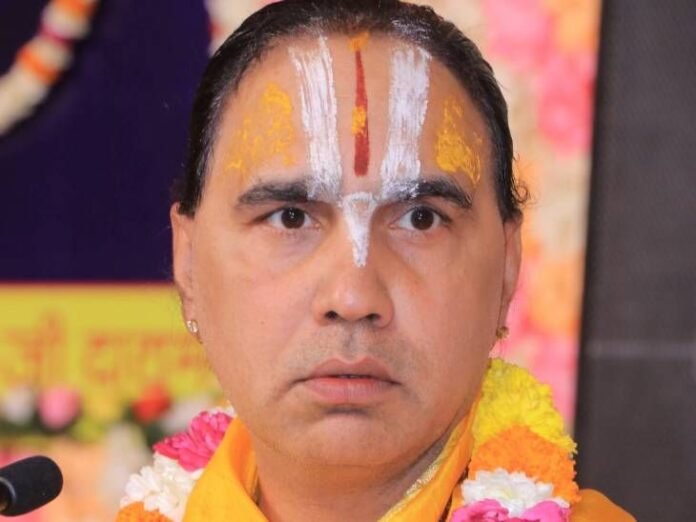 अयोध्या में जगदगुरू रामानुजाचार्य डाक्टर राघवाचार्य की भागवत कथा आरंभ:  रामलला सदन में कथा के पहले दिन हुआ भागवत की महिमा का बखान - Ayodhya News